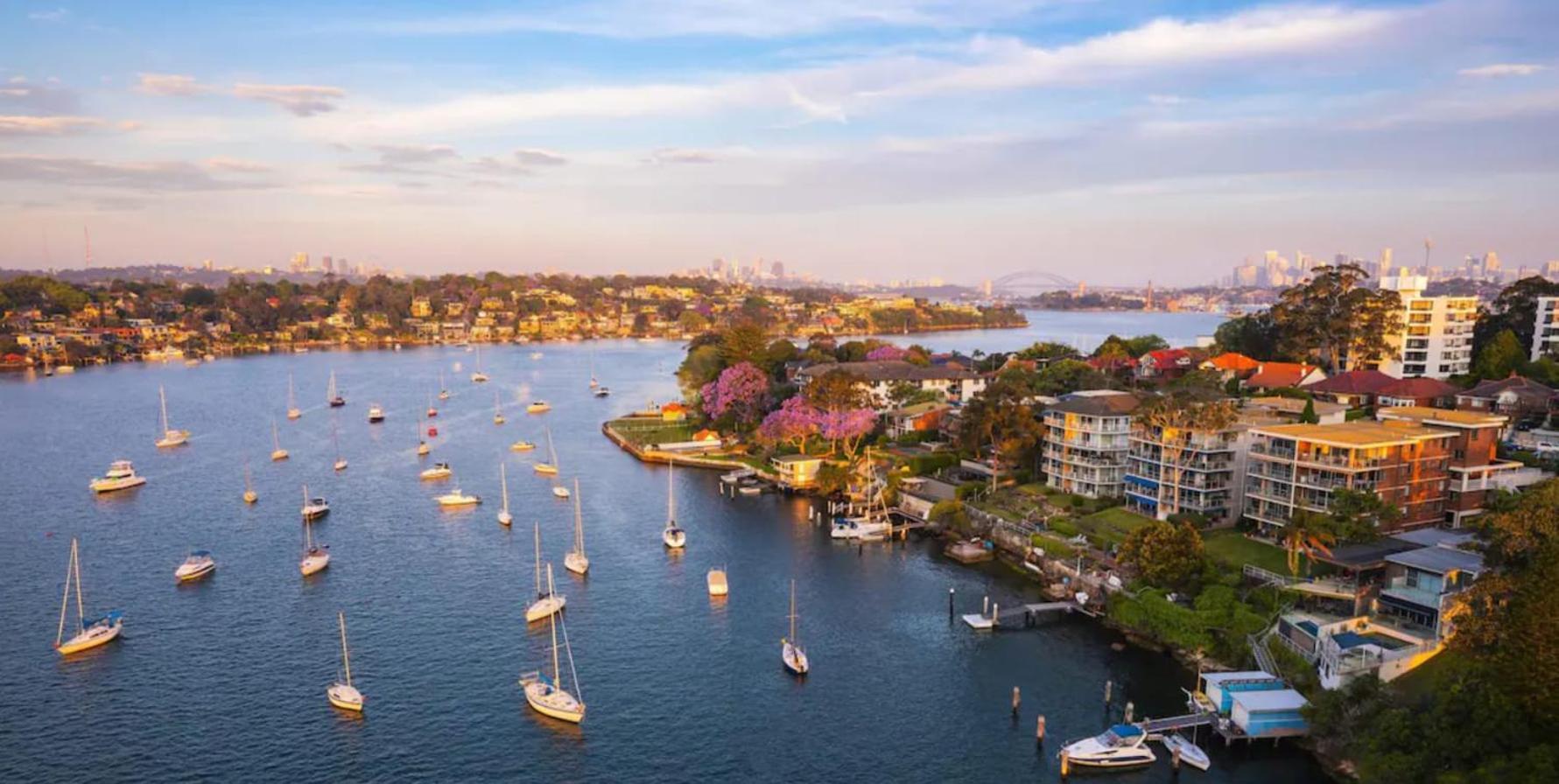 Harbour-front With Views & Parking * Sydney