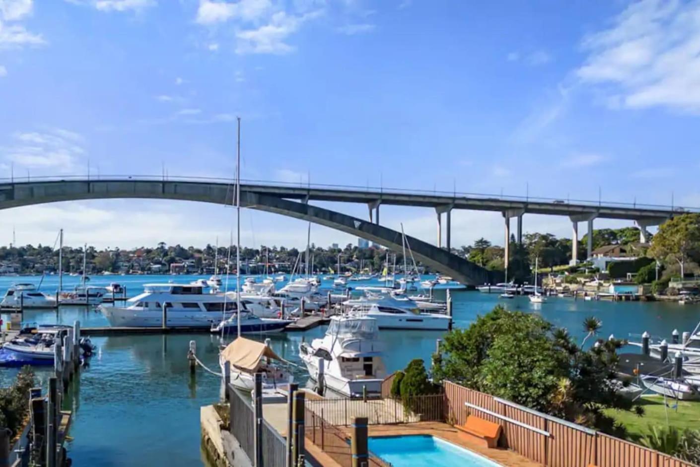 Harbour-front With Views & Parking * Sydney